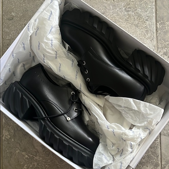 Off-White Men’s Exploration Derby Lug Sole Shoes in Black, NWT, Size 43 - Picture 11 of 16